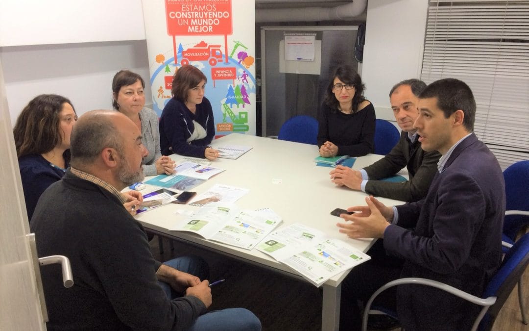 Fundación Laboral de la Construcción y Prodiversa exploran vías de colaboración para luchar contra la masculinización del sector